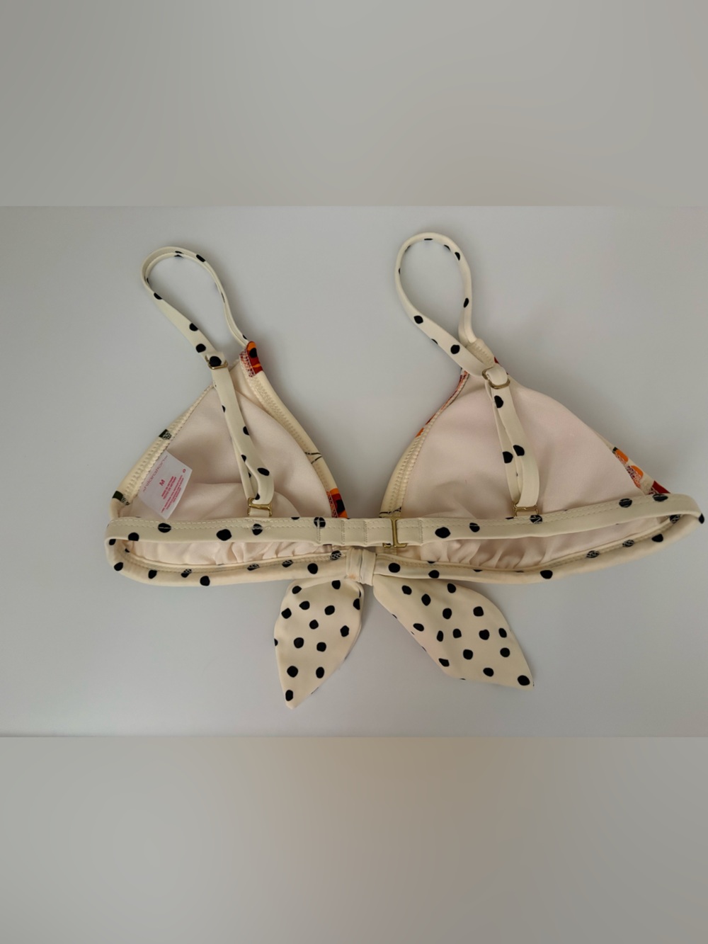 Xhilaration Cream Bikini Top with Black Polka Dots and Orange Floral Accent Sz M - Picture 3 of 3